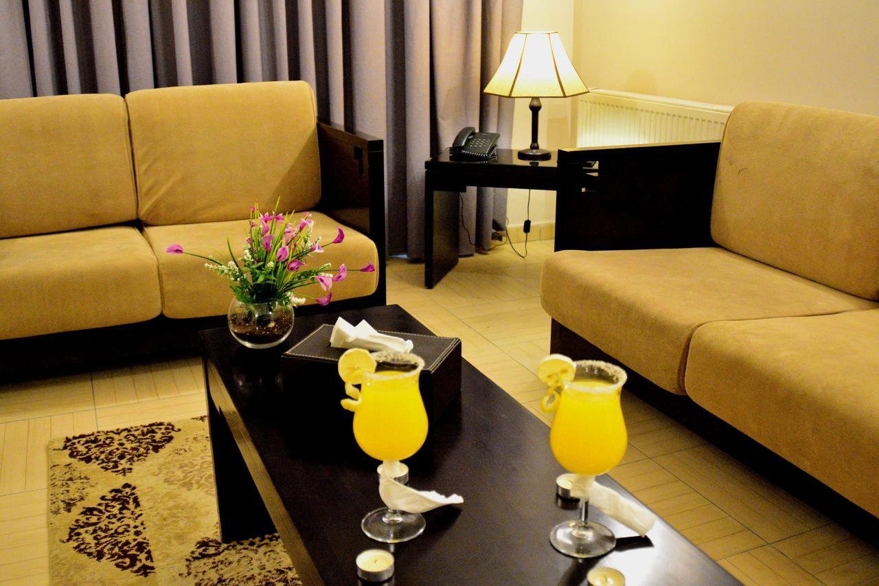 Lilium Hotel Safut Exterior foto