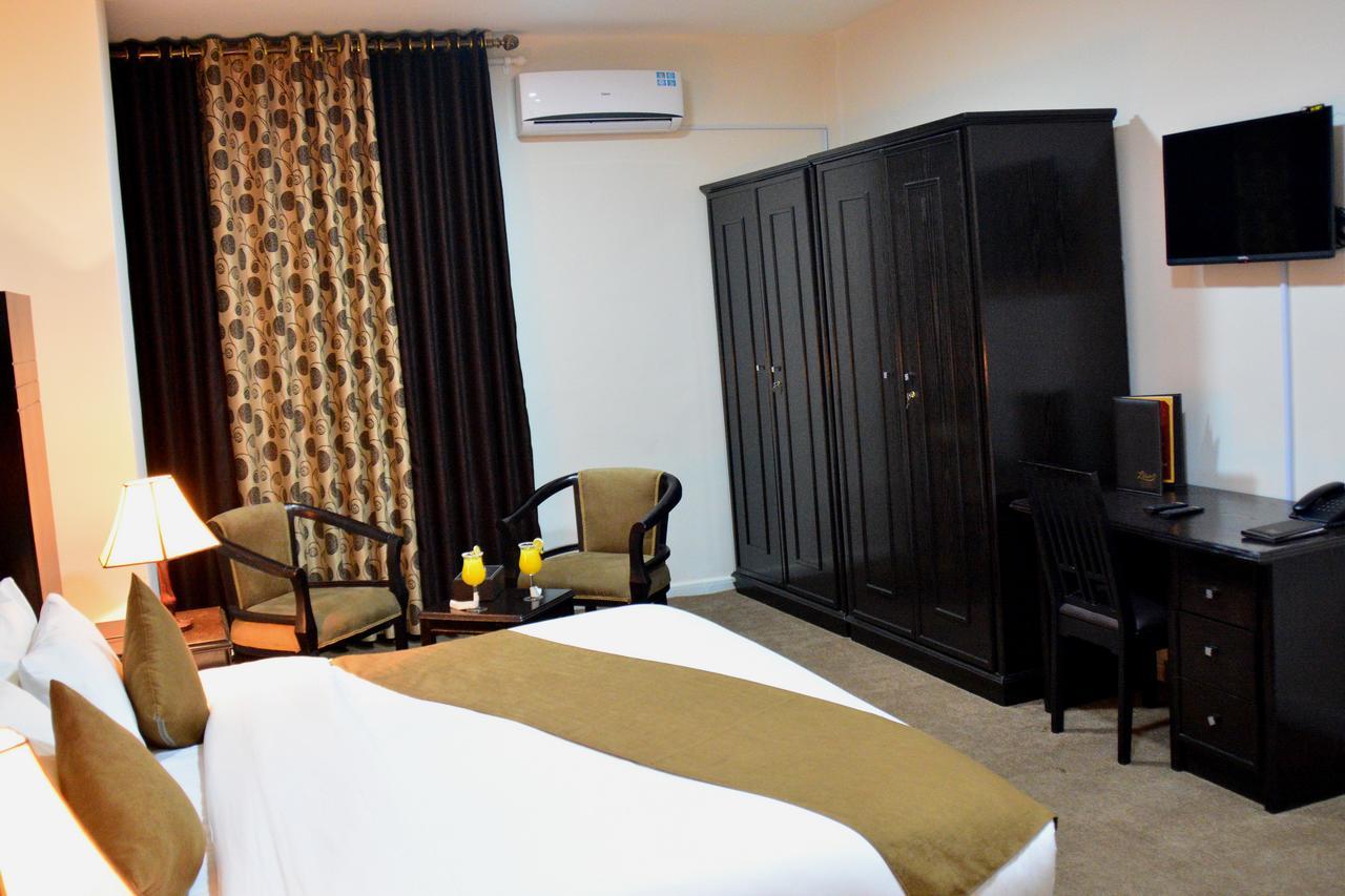 Lilium Hotel Safut Exterior foto